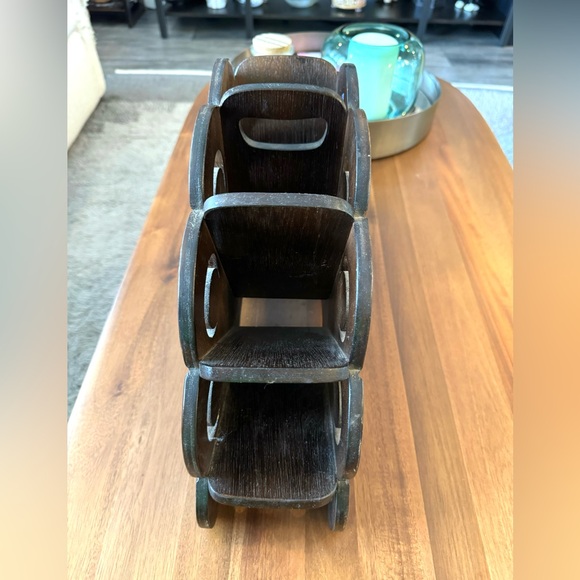 Mid Century Wooden Peacock Magazine Holder - Picture 4 of 7